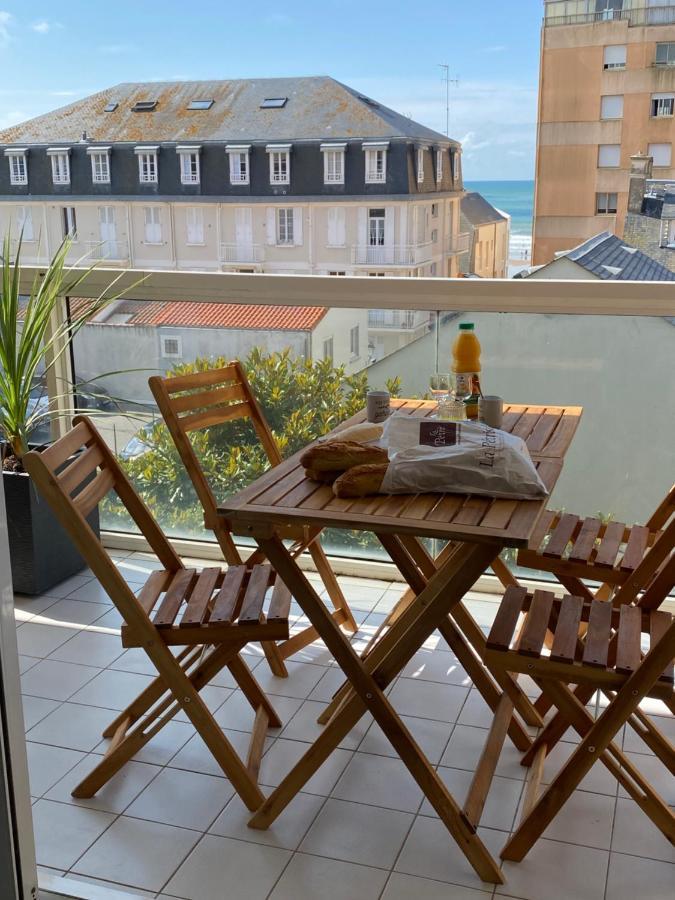 Le Kifanlo - Appartement Avec Une Grande Terrasse Vue Mer Et Plage A 100 M Les Sables-d'Olonne Bagian luar foto